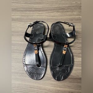 Coach Black Piccadilly Thong Sandals Size 6B